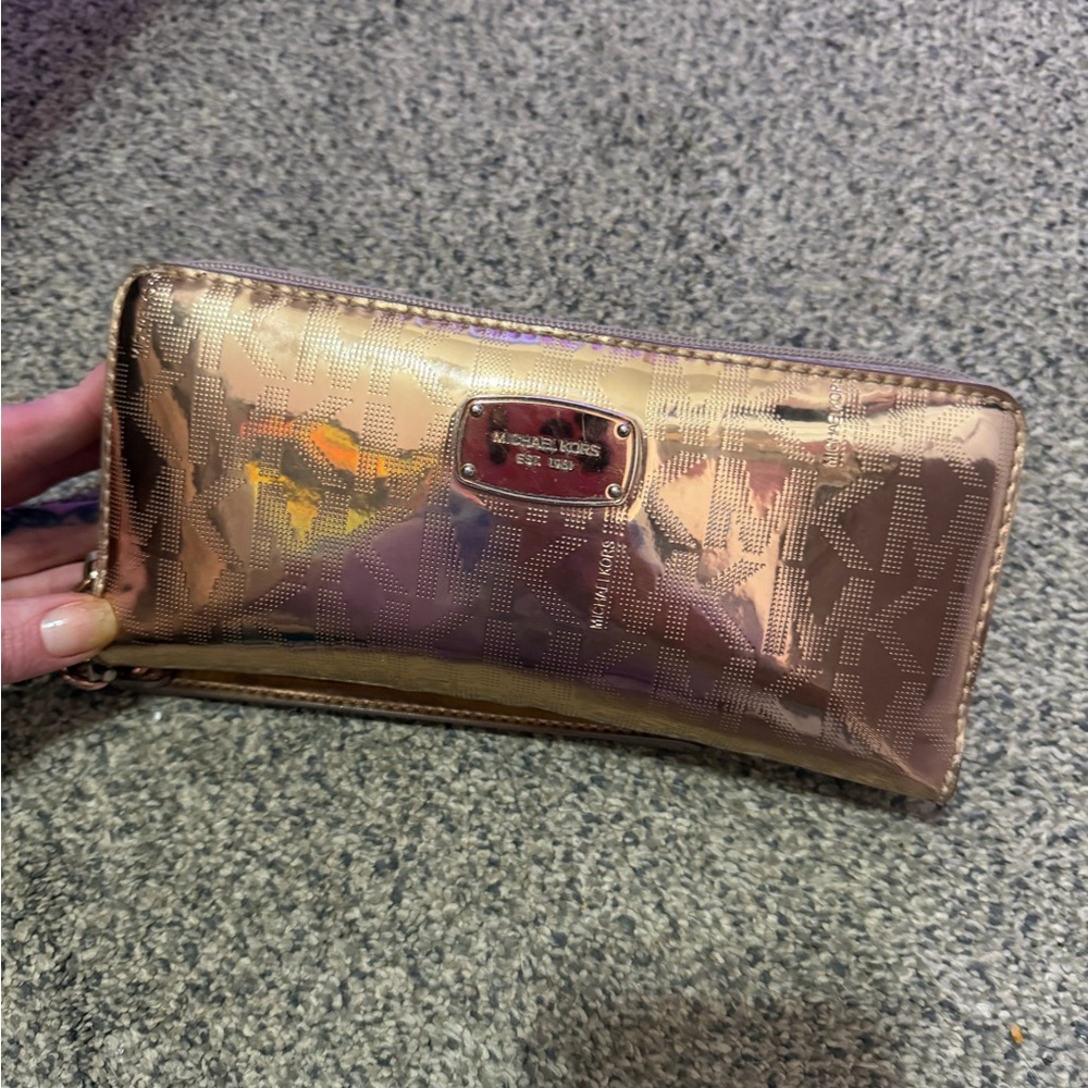 Michael Kors Rose Gold Metallic Large Handbag & Matching Wallet NWOT - Picture 10 of 15